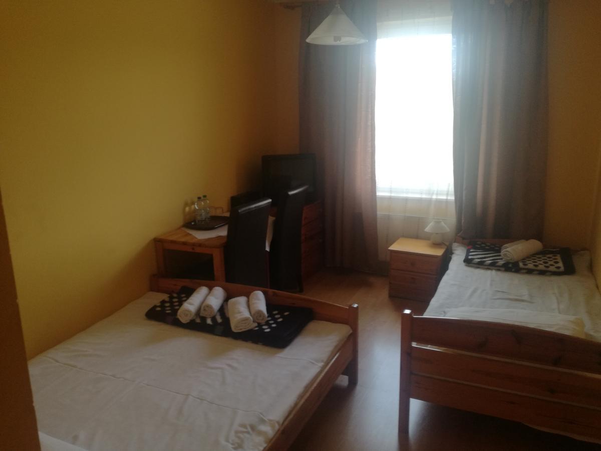Restauracja - Hotel Nova Skepe ภายนอก รูปภาพ